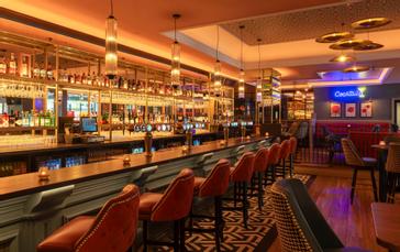 Dine & Unwind in The Waterbank Gastro Bar